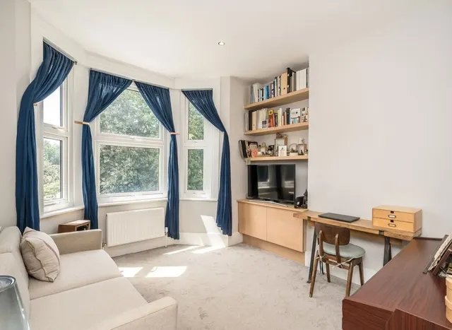 Photo 2 — Fulham Palace Road, Fulham, SW6