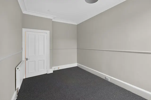 Restalrig Road, Edinburgh, EH6, photo 3