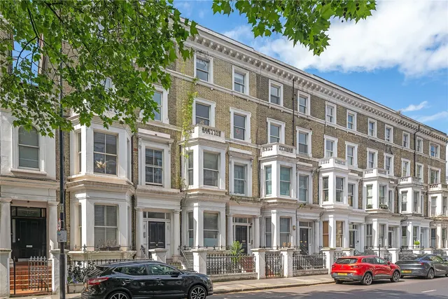 Finborough Road, London, SW10, photo 1