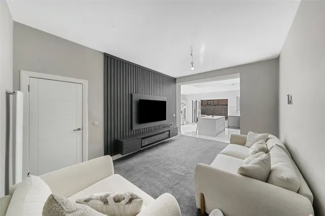Colston Road, Bishopbriggs, G64, photo 3