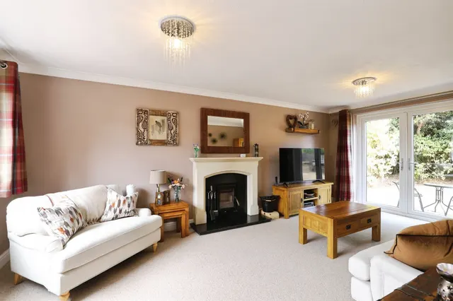 Church Lane, Huntingdon, PE26, photo 2