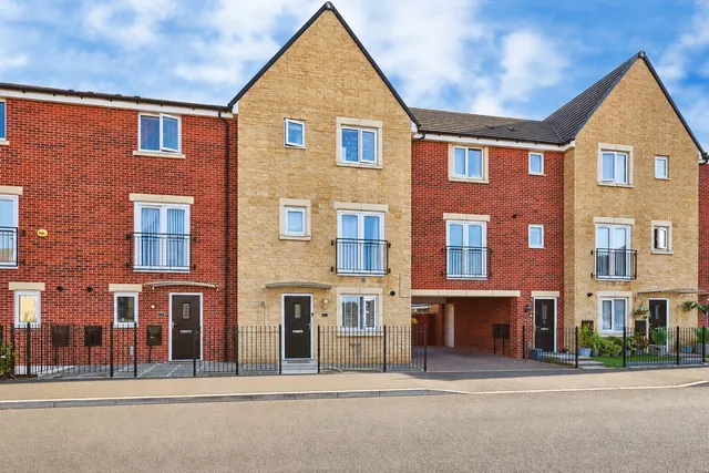 Kentwell Road, Peterborough, PE7, photo 1