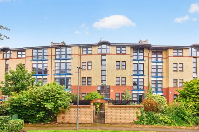 St. Ninian Terrace, Glasgow, G5, photo 1