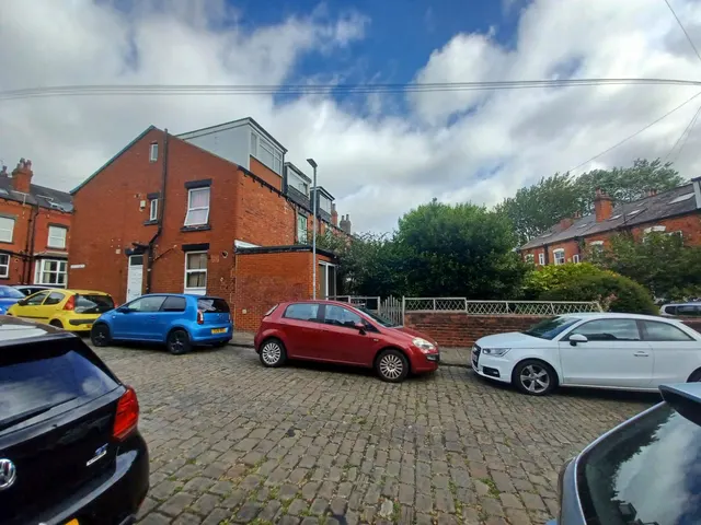 Ash View, Headingley, LS6, photo 1