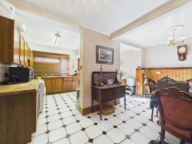 Photo 3 — Pine Gardens, Ruislip, HA4 9TE