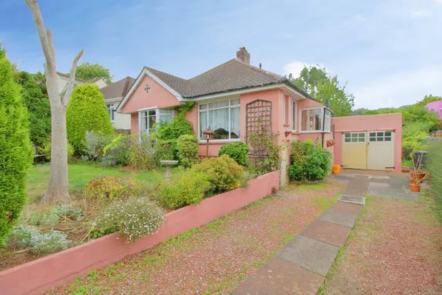 Broadsands Avenue, Paignton, TQ4, photo 1