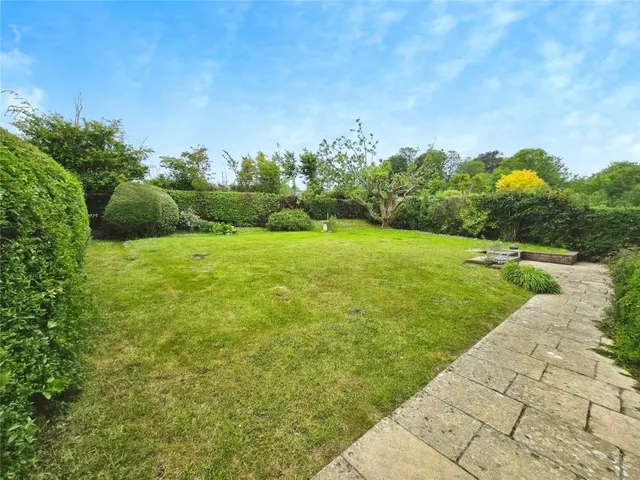 Summers Lane, Totland Bay, PO39, photo 2