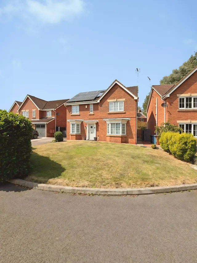 Selset Way, Kingswood, HU7, photo 1