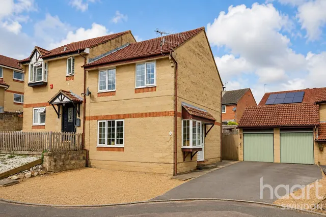 Mint Close, Swindon, SN2, photo 1