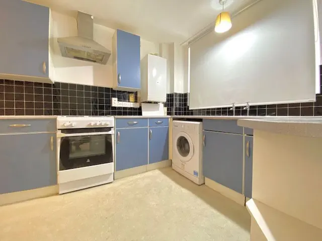 Gough Walk, London E14 6HN, photo 1