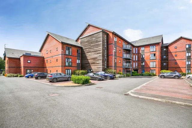 Churchfields Way, West Bromwich, B71, photo 1