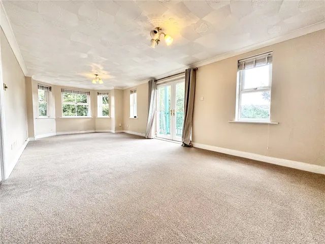 Photo 2 — Bourne View Court, 18 St Stephens Road, Bournemouth, Dorset, BH2