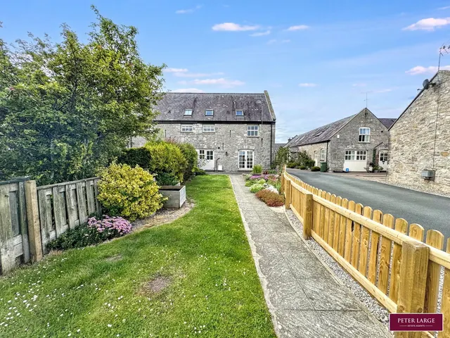 Photo 3 — Dyserth Hall Mews, Dyserth, Denbighshire, LL18 6BX