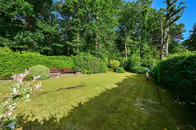 Photo 2 — Horseshoe Lane, Ash Vale, Guildford, Surrey, GU12 5LJ