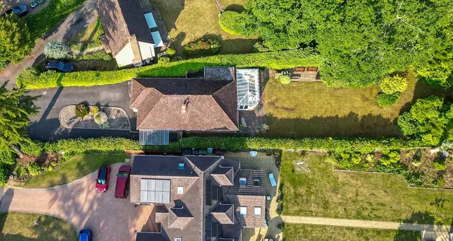 Horseshoe Lane, Ash Vale, Guildford, Surrey, GU12 5LJ, photo 1