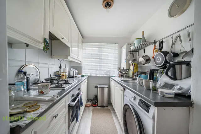 Edith Court, Croydon, CR0, photo 2