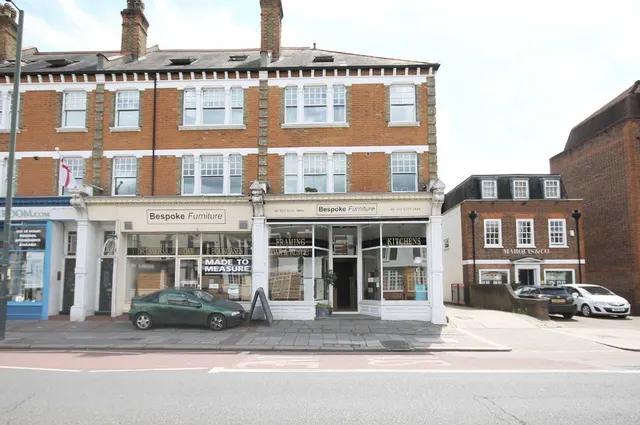 Richmond Road, TW1, photo 1