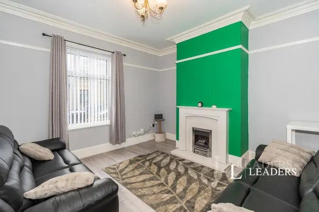 Westfield Terrace, Bradford, BD2, photo 2
