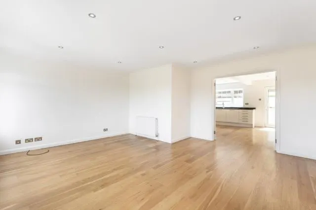 Haywards Close, Henley-on-thames, RG9, photo 3