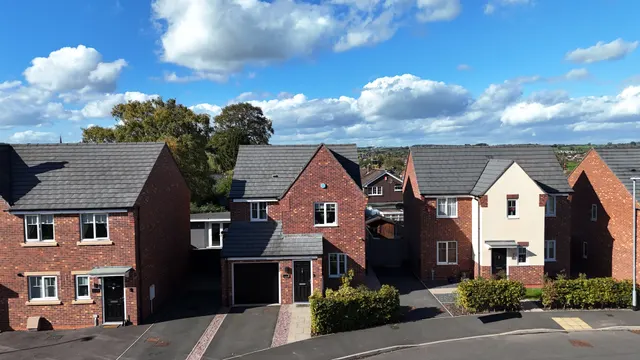 Augustus Way, Cheadle, ST10, photo 1
