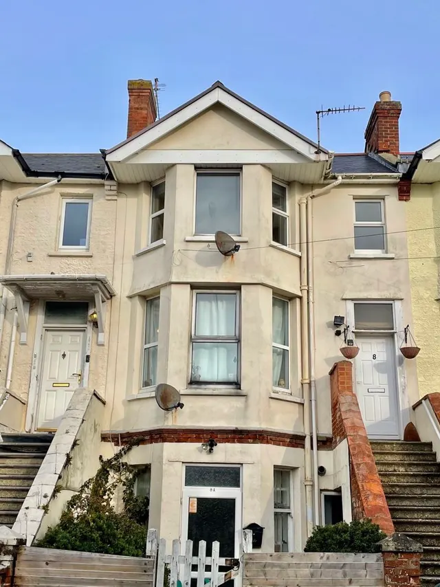 109 Belle Vue Road, Southbourne BH6 3DW, photo 1