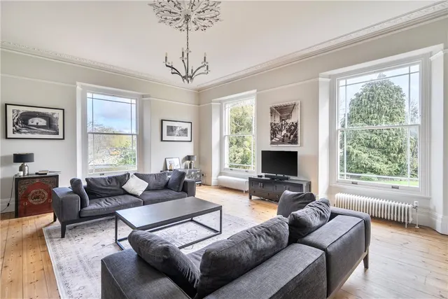 High Street, Bathampton, BA2, photo 2