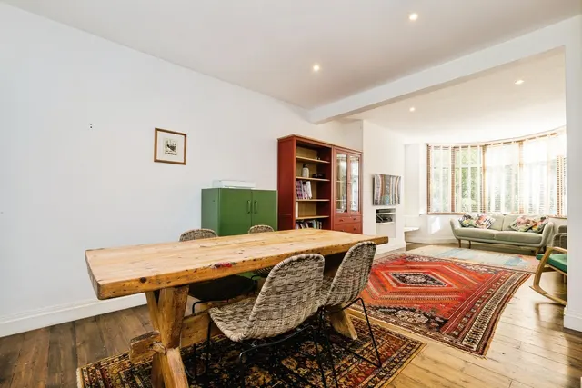Netherfield Gardens, Barking, London, IG11, photo 1
