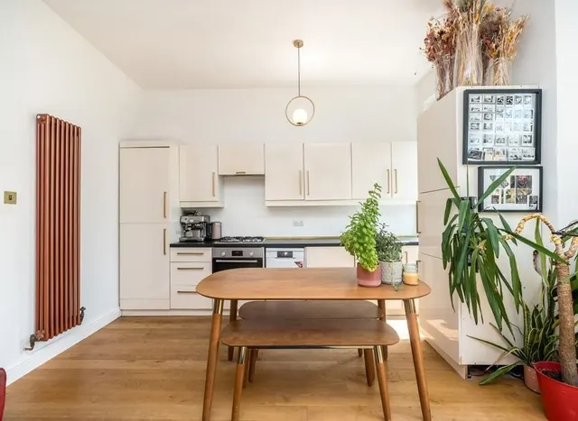Photo 3 — Fordingley Road, Maida Vale, W9