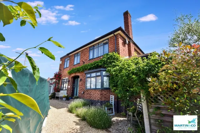 Stanley Road, Hinckley, photo 1