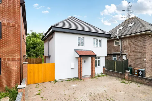 Bucknalls Close, Watford, WD25, photo 1