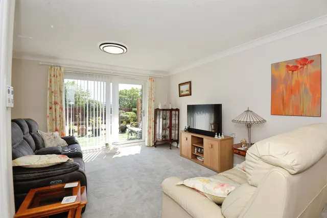 Lansdowne Way, High Wycombe, HP11, photo 2