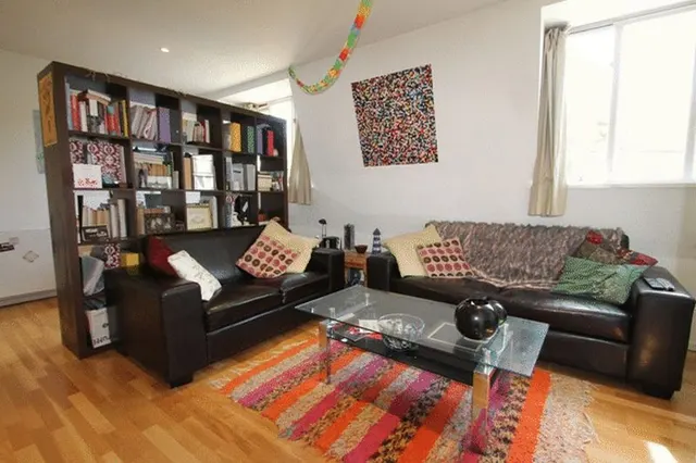 Camberwell Road, London SE5 0EG, photo 1
