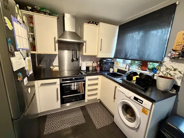 Bellona Drive, Peterborough, PE2, photo 2
