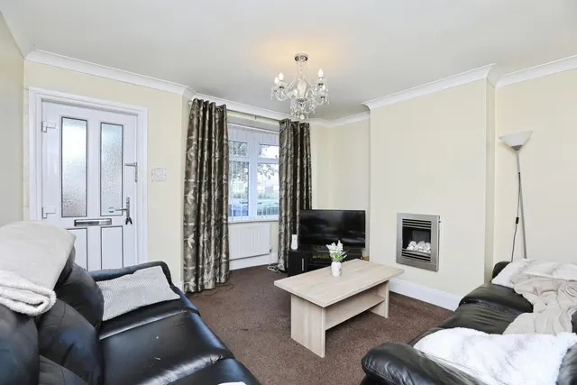 Queenborough Road, Minster on Sea, ME12, photo 2