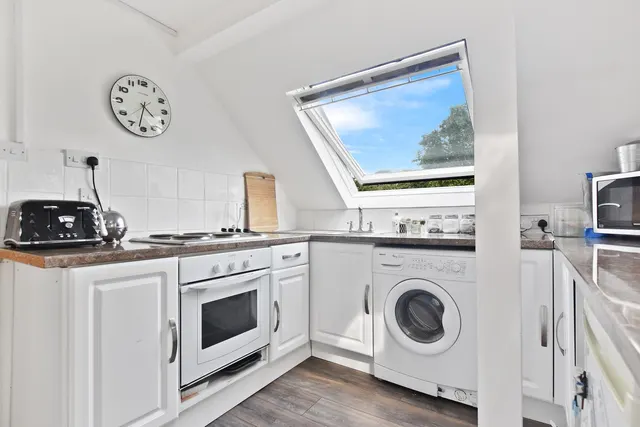 Photo 2 — Mount Park Crescent, London, W5 2RN