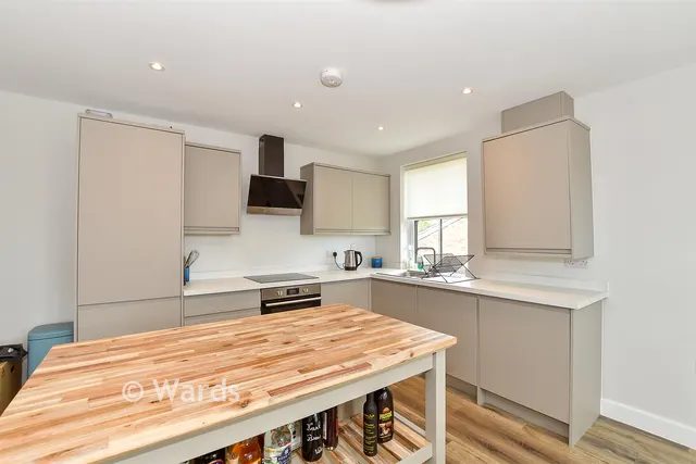 Church Road, Paddock Wood, TN12, photo 2