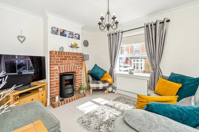 Pemberton Road, Lyndhurst, SO43, photo 2