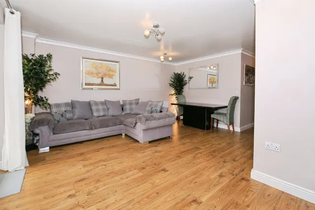 Violet Avenue, Whittlesey, PE7, photo 1