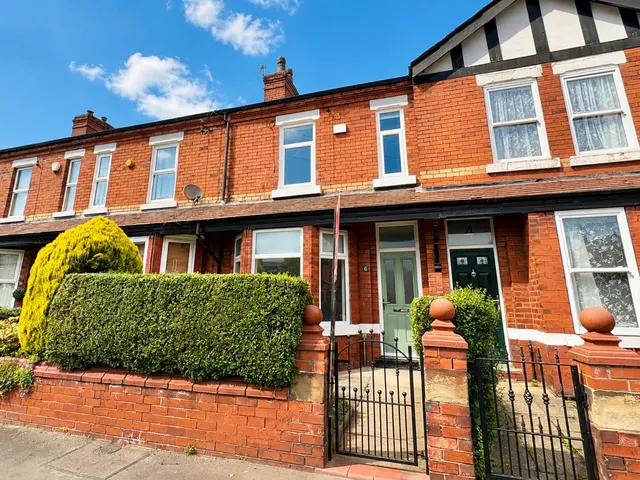 Linley Road, Sale, M33, photo 1