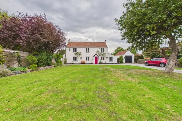 Old Church Road, Clevedon, BS21, photo 1