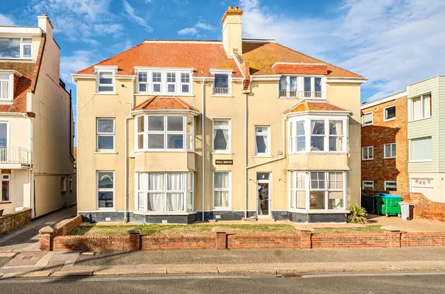 Marine Drive West, Bognor Regis, PO21, photo 1