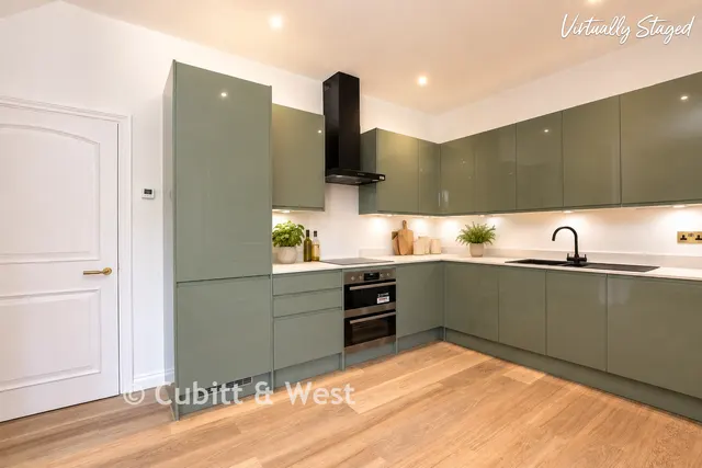 Grove House, The Green, SM5, photo 3