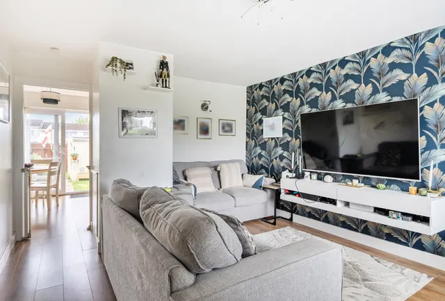 Photo 2 — Northfield, Gloucestershire, Yate, BS37 4LW