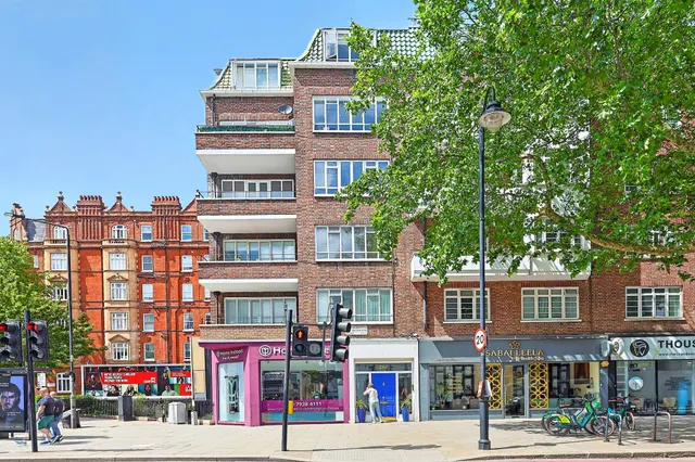 Old Brompton Road, London, photo 1