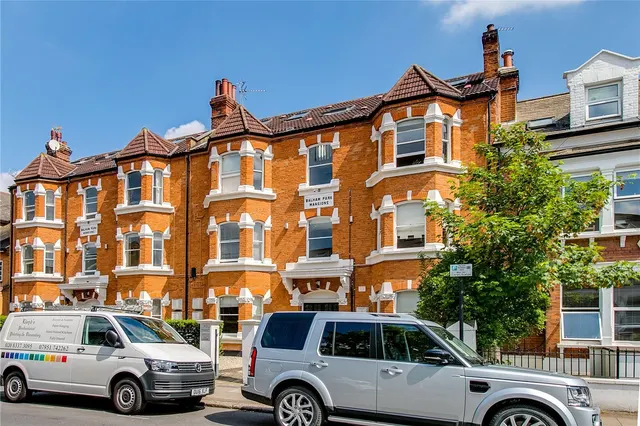Balham Park Road, London, SW12, photo 1
