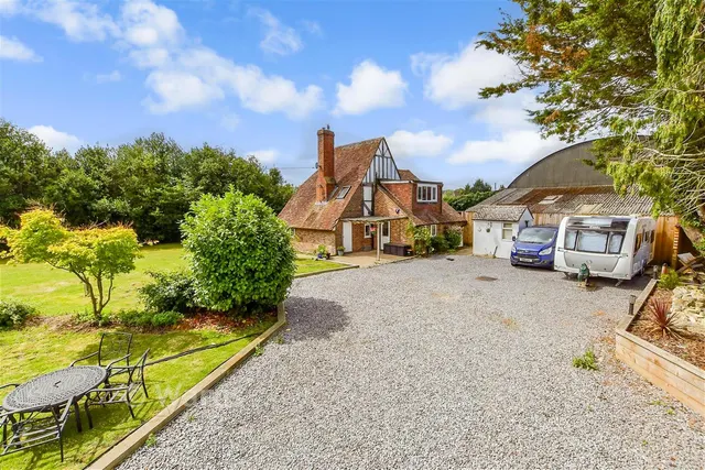 Horseshoes Lane, Langley, ME17, photo 2