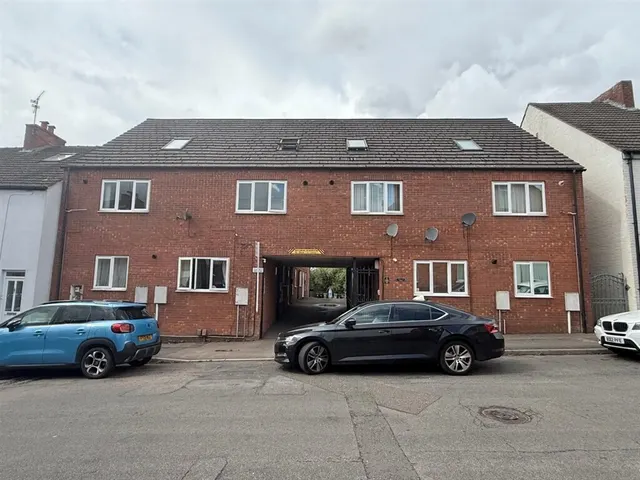Dudley Road, GRANTHAM, photo 1
