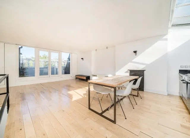 Photo 2 — Sutherland Place, Notting Hill, W2