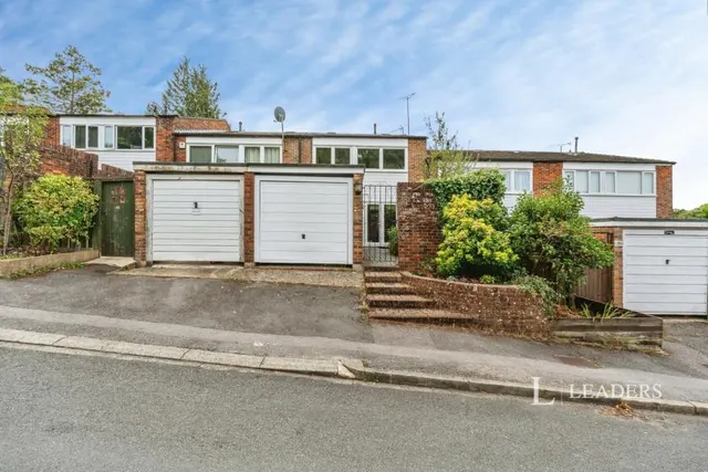 Lingwood Close, Bassett, SO16, photo 1