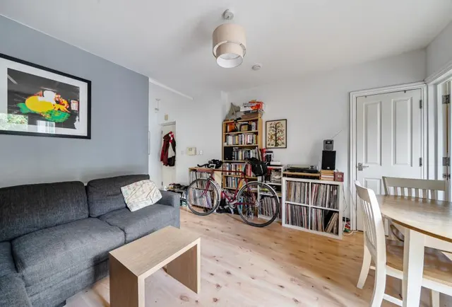 Ashton Gate Road, Bristol, BS3, photo 3